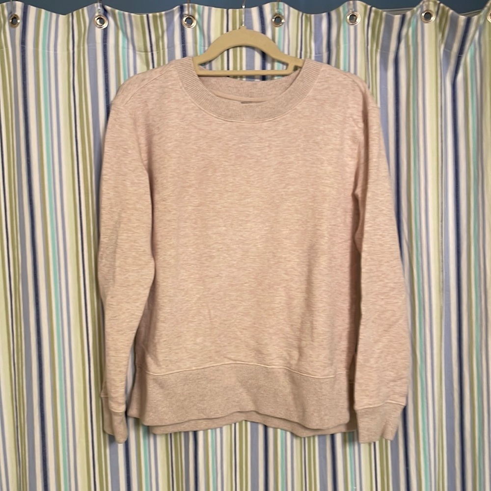 Kirkland tan sweater (M)